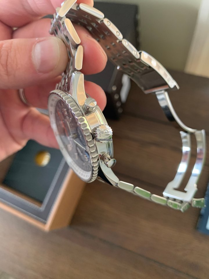 Breitling Navitimer 01 Mens watch Unisex Automatic Steel AB0121C4 C920 6