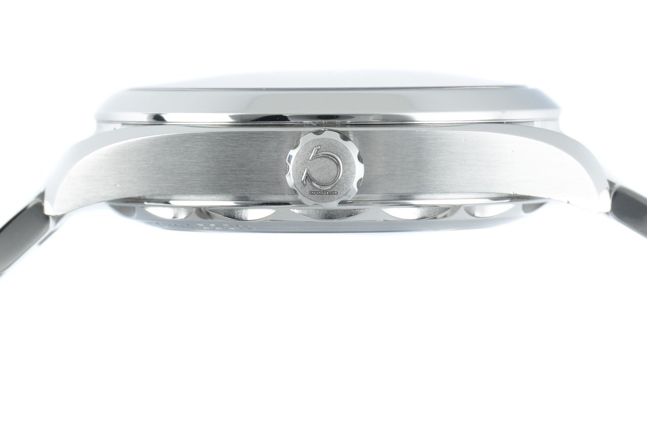 Omega Seamaster Aqua Terra Mens watch Unisex Automatic Steel 220.10.41.21.03.002 6