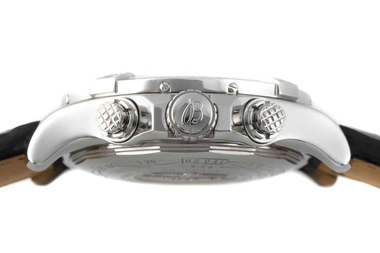 Breitling Super Avenger II Mens watch Unisex Automatic Steel A1337111 BC28 6