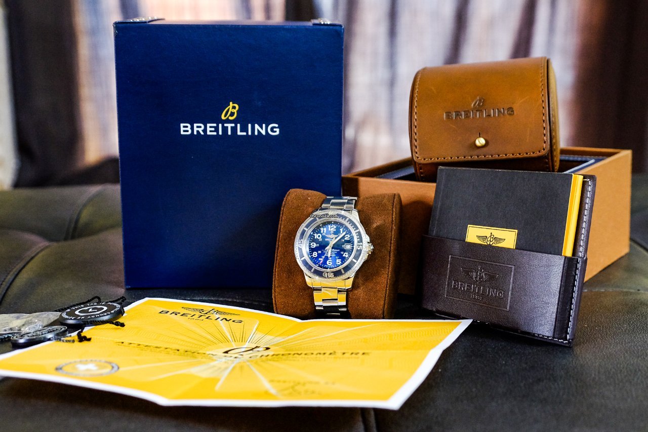 Breitling Superocean II 42 Mens watch Unisex Automatic Steel A17365D11C1A1 6
