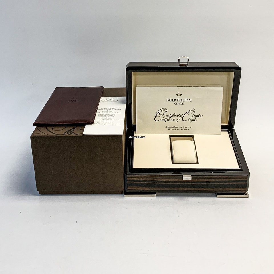 Patek Philippe Calatrava Mens watch Unisex Automatic White gold 5108G-010 6