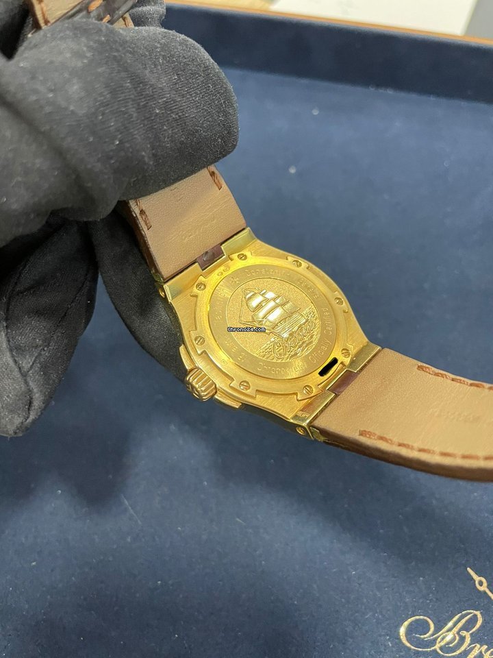 Vacheron Constantin Overseas Mens watch Unisex Automatic Yellow gold 42042 000j-8966 6
