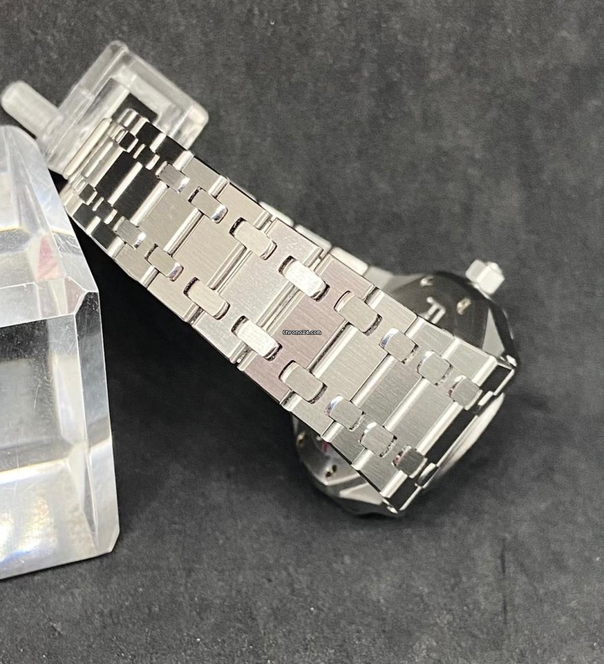 Audemars Piguet Royal Oak Mens watch Unisex Automatic Steel 14790ST.OO.0789ST.08 6