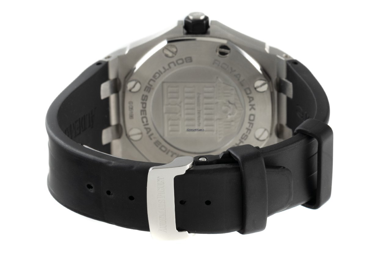 Audemars Piguet Royal Oak Offshore Diver Mens watch Unisex Automatic Steel 15701ST.OO.D002CA.03 6