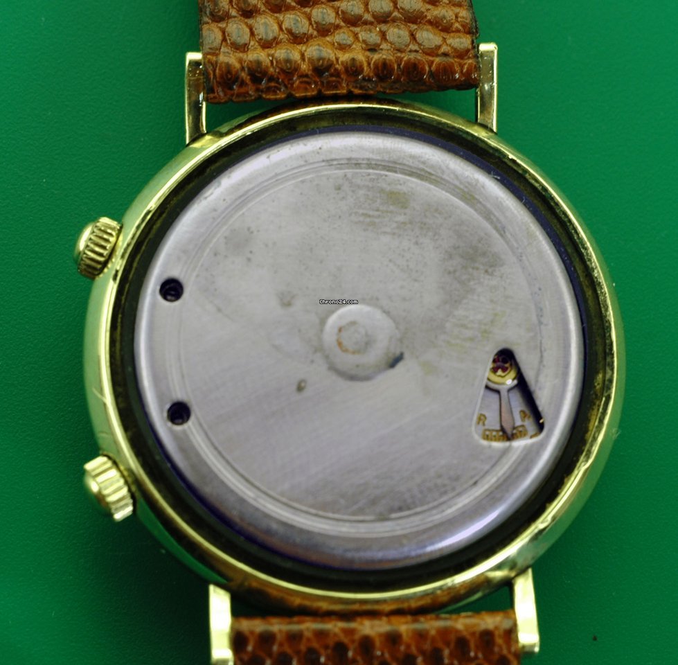 Jaeger-LeCoultre Mens watch Unisex Manual winding Yellow gold Jaeger Le Coultre MEMOVOX Alarm Watch 6