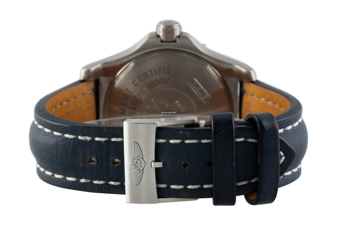 Breitling Avenger Seawolf Mens watch Unisex Automatic Titanium E17370 6