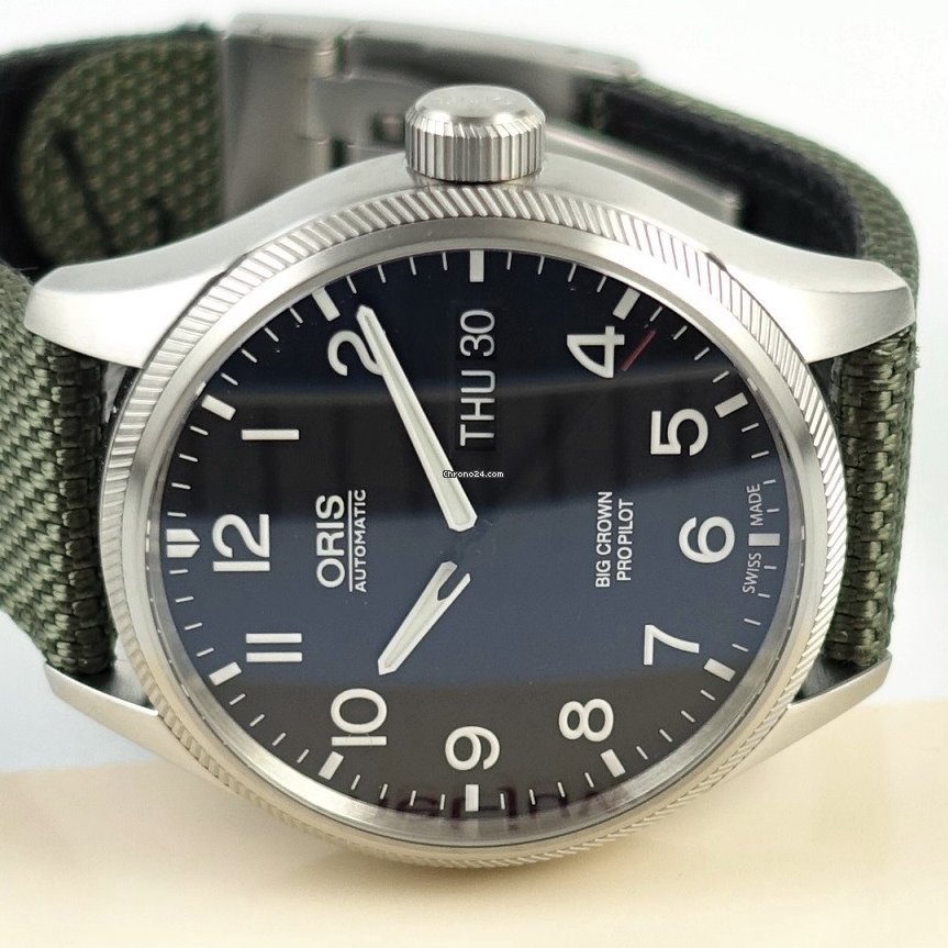 Oris Big Crown ProPilot Day Date Mens watch Unisex Automatic Steel 01 752 7698 4164 6