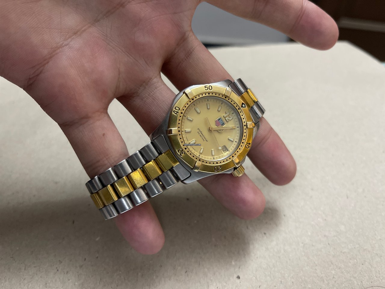 TAG Heuer 2000 Mens watch Unisex Quartz Gold Steel wk1121 6