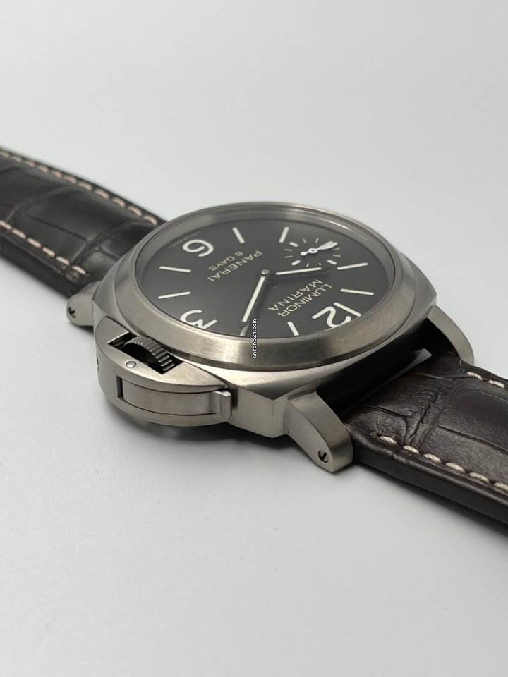 Panerai Luminor Marina 8 Days Mens watch Unisex Manual winding Titanium PAM 00564 6