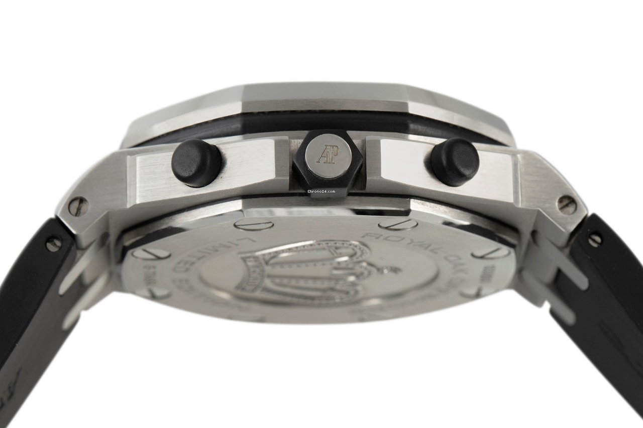 Audemars Piguet Royal Oak Offshore Chronograph Mens watch Unisex Automatic Steel 26195ST.OO.D101CR.01 6