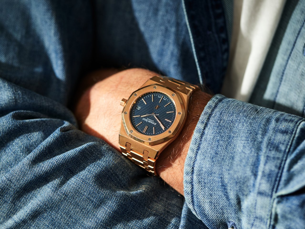 Audemars Piguet Royal Oak Jumbo Mens watch Unisex Automatic Rose gold 15202OR.OO.1240OR.01 6