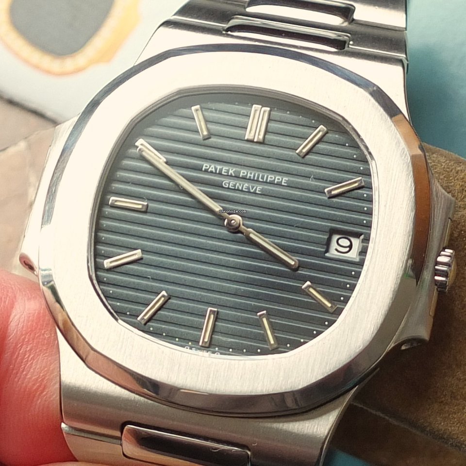 Patek Philippe Nautilus Mens watch Unisex Automatic Steel 3700 11 PP Nautilus Steel 