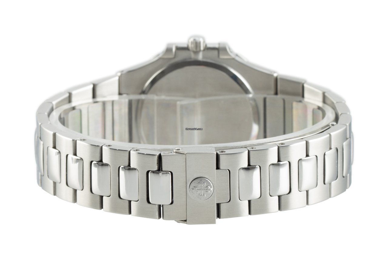 Patek Philippe Nautilus Mens watch Unisex Quartz Steel 3900 1 6