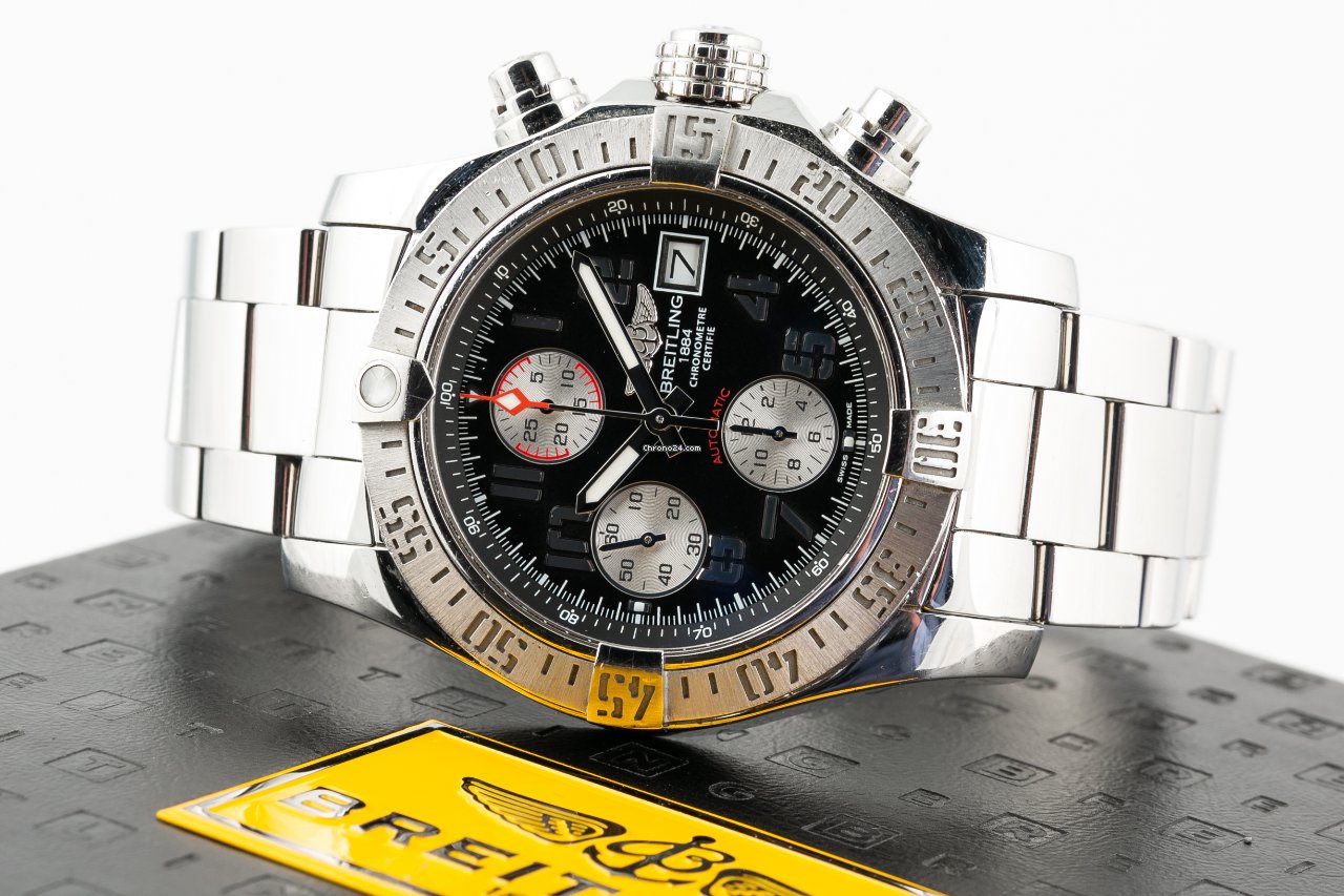 Breitling Avenger II Mens watch Unisex Automatic Steel A1338111 6
