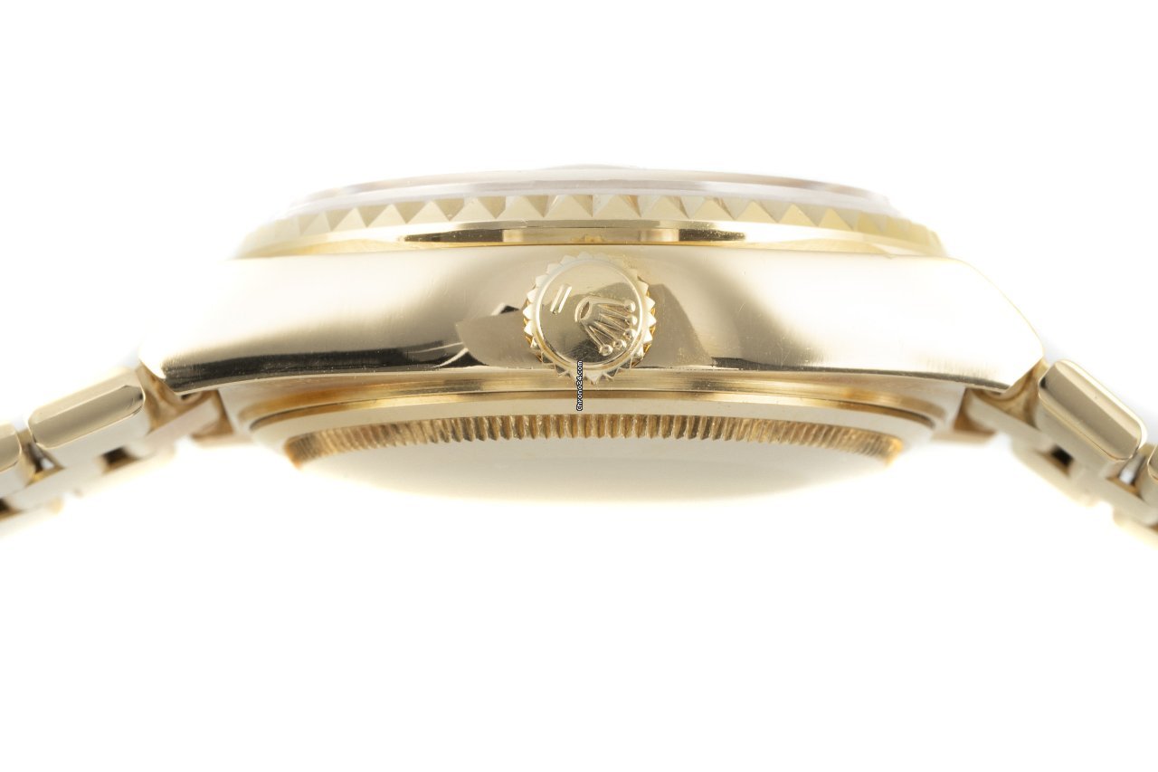 Rolex Day-Date Oysterquartz Mens watch Unisex Yellow gold Quartz 19028 6