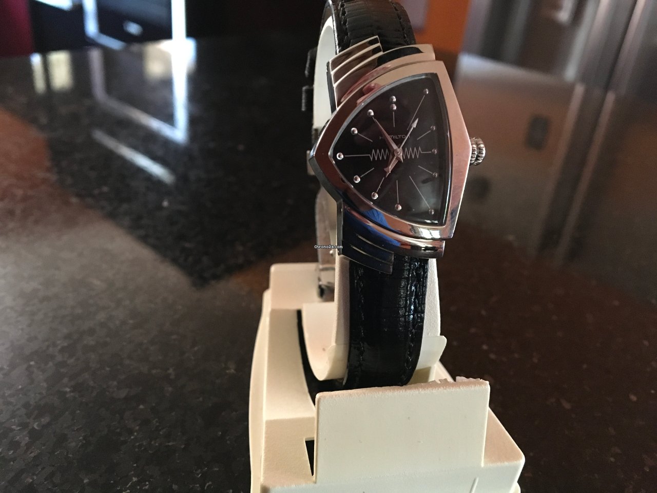 Hamilton Ventura Womens watch Quartz H24 211 732 6