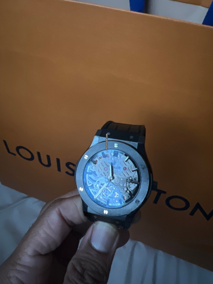 Hublot Classic Fusion Ultra-Thin Mens watch Unisex Manual winding Ceramic 515.CM.0140.LR 6