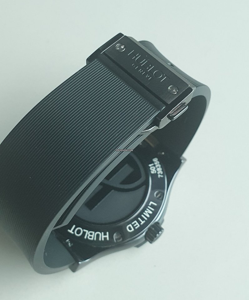 Hublot Classic Fusion 45, 42, 38, 33 mm Mens watch Unisex Manual winding Ceramic 501.CM.1110.RX 6