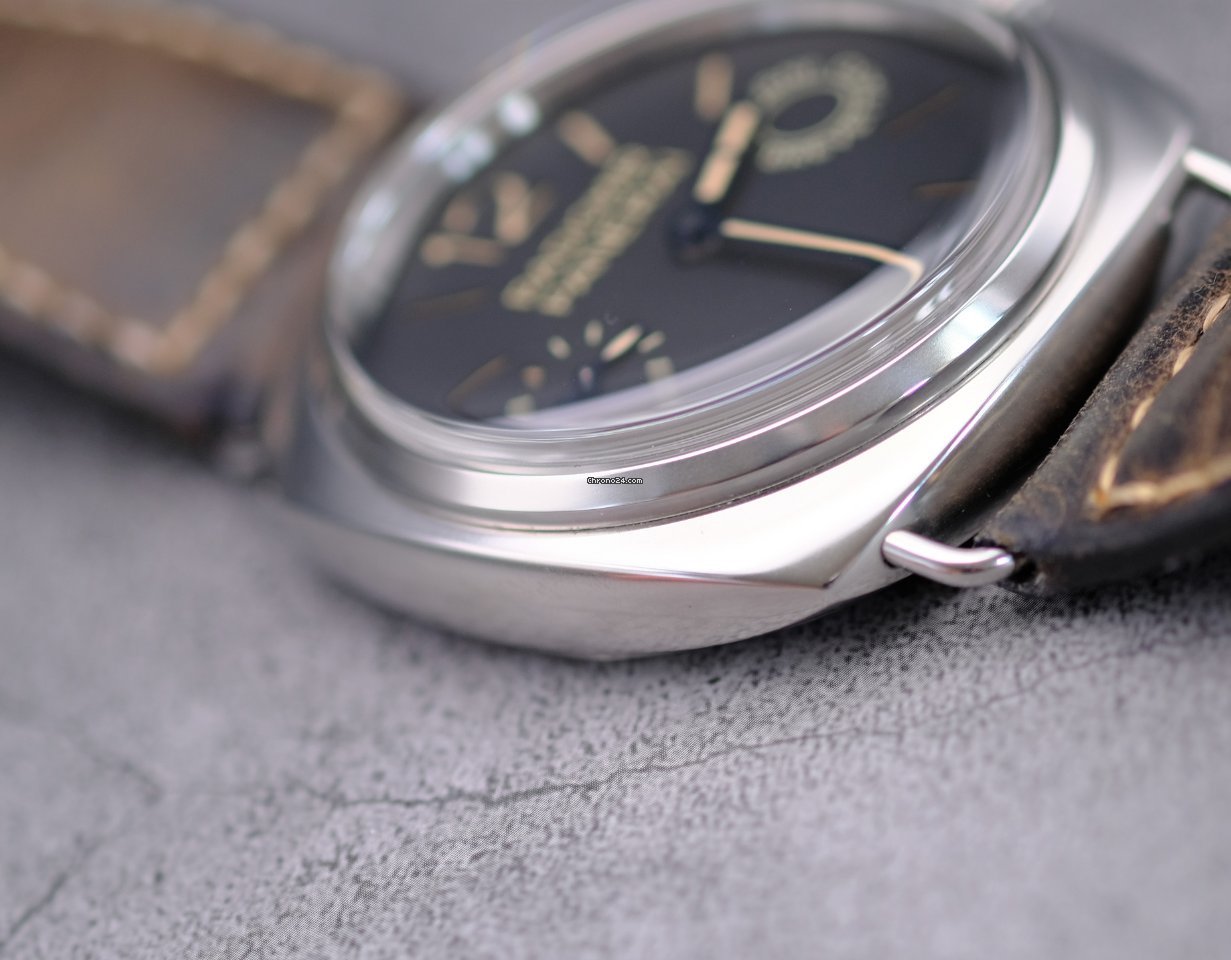 Panerai Radiomir 8 Days Mens watch Unisex Manual winding Steel PAM 00992 6