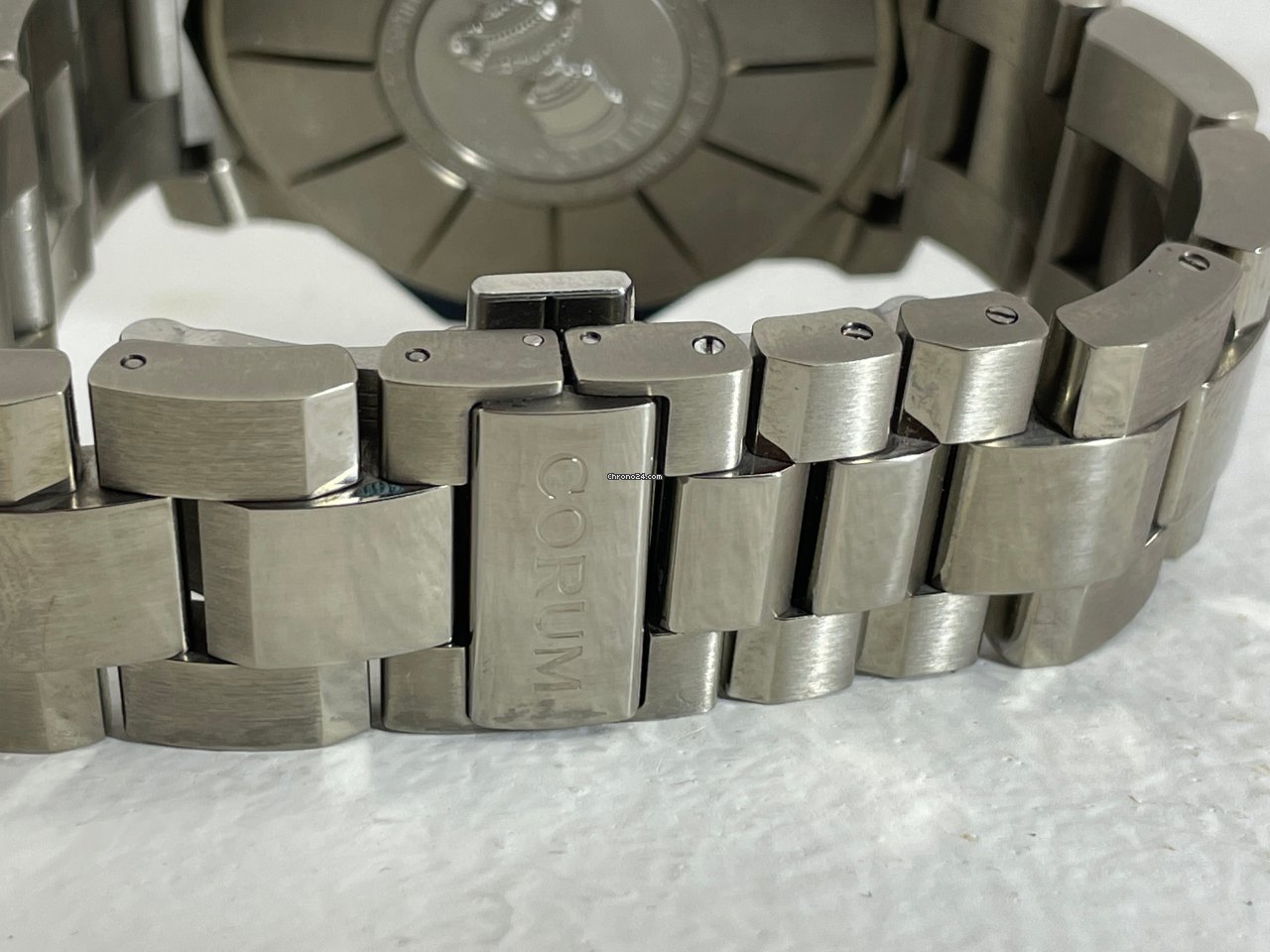 Corum Admirals Cup Competition 48 Mens watch Unisex Automatic Titanium 947.933.04 6
