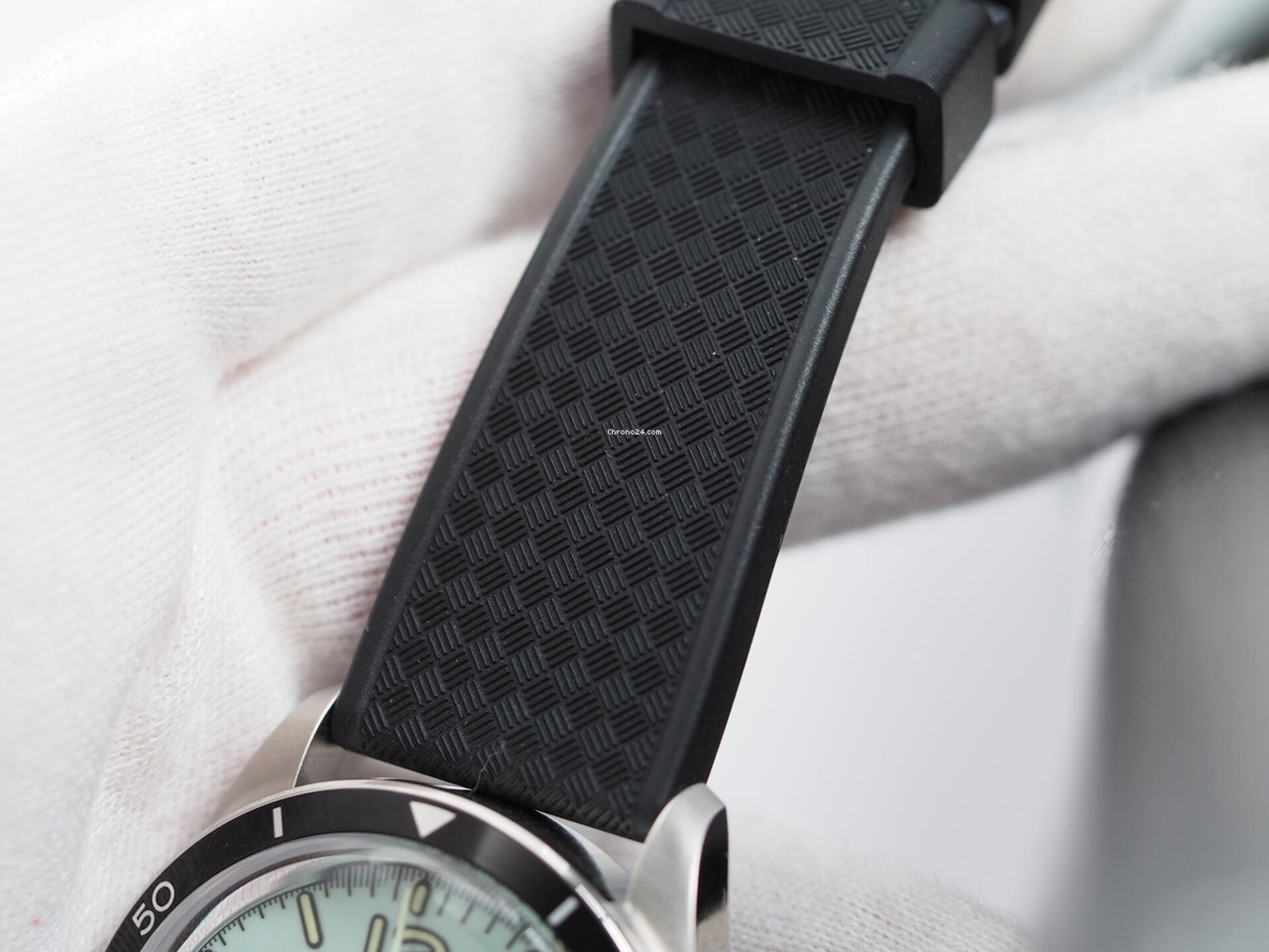 Bell & Ross BR V2 Automatic Steel BR V2 94 6