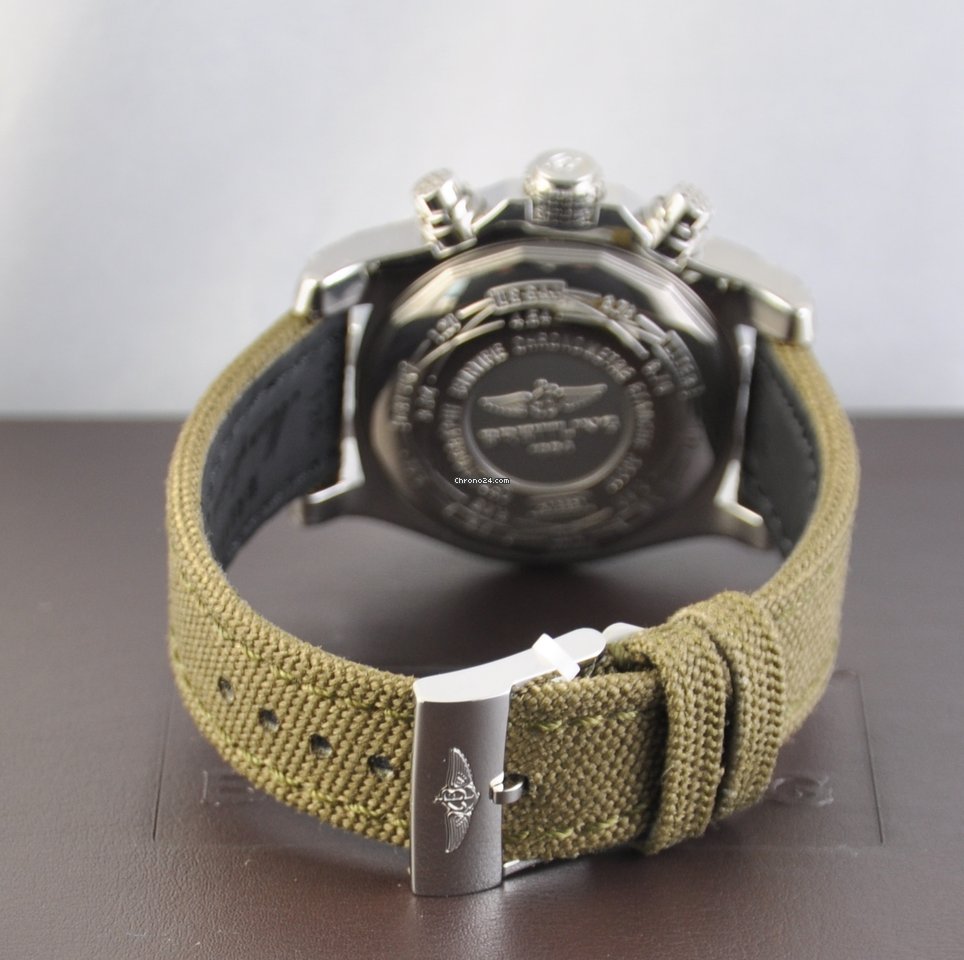 Breitling Avenger II Mens watch Unisex Automatic Steel A1338111 F564 6