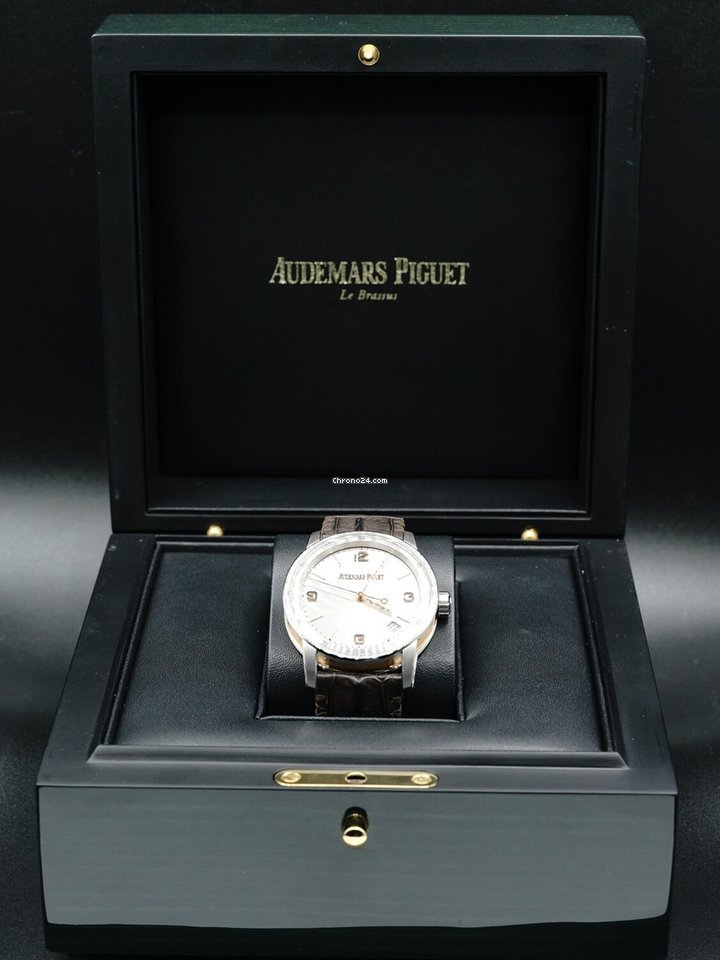 Audemars Piguet Code 11.59 Mens watch Unisex Automatic Rose gold 11.59 15210CR.OO.A009CR.01 6