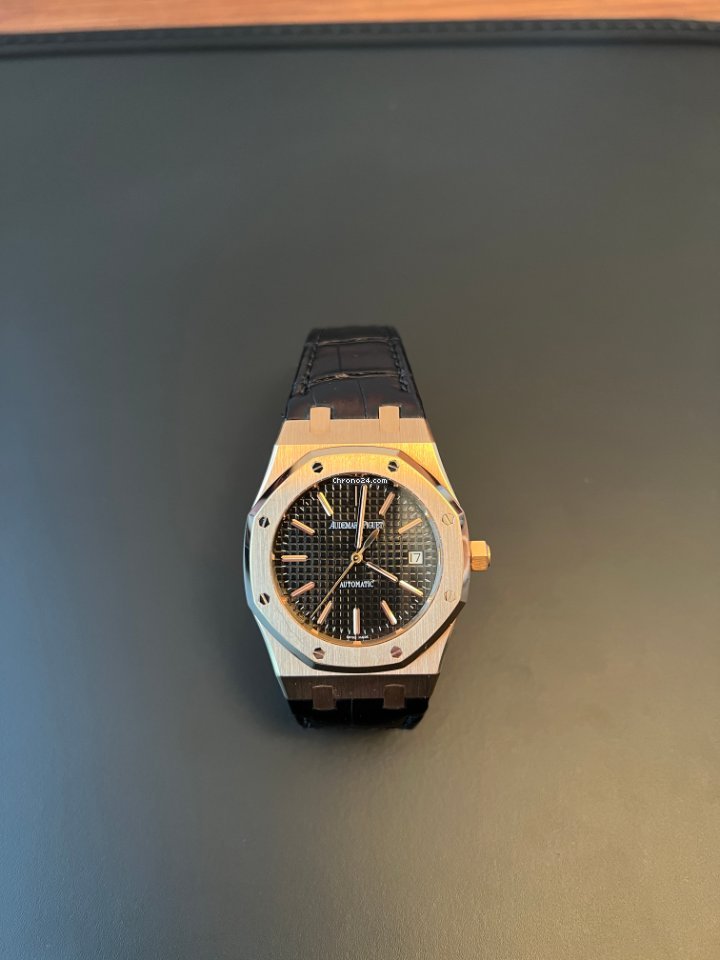 Audemars Piguet Royal Oak Selfwinding Mens watch Unisex Automatic Rose gold 15300OR.OO.D002CR.01 6