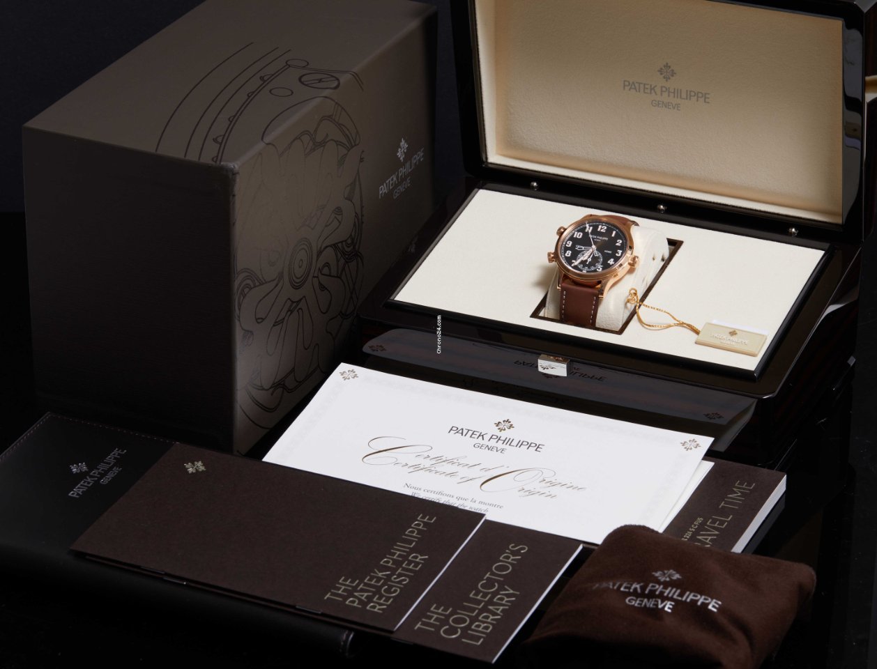 Patek Philippe Travel Time Mens watch Unisex Automatic Rose gold 5524R-001 6