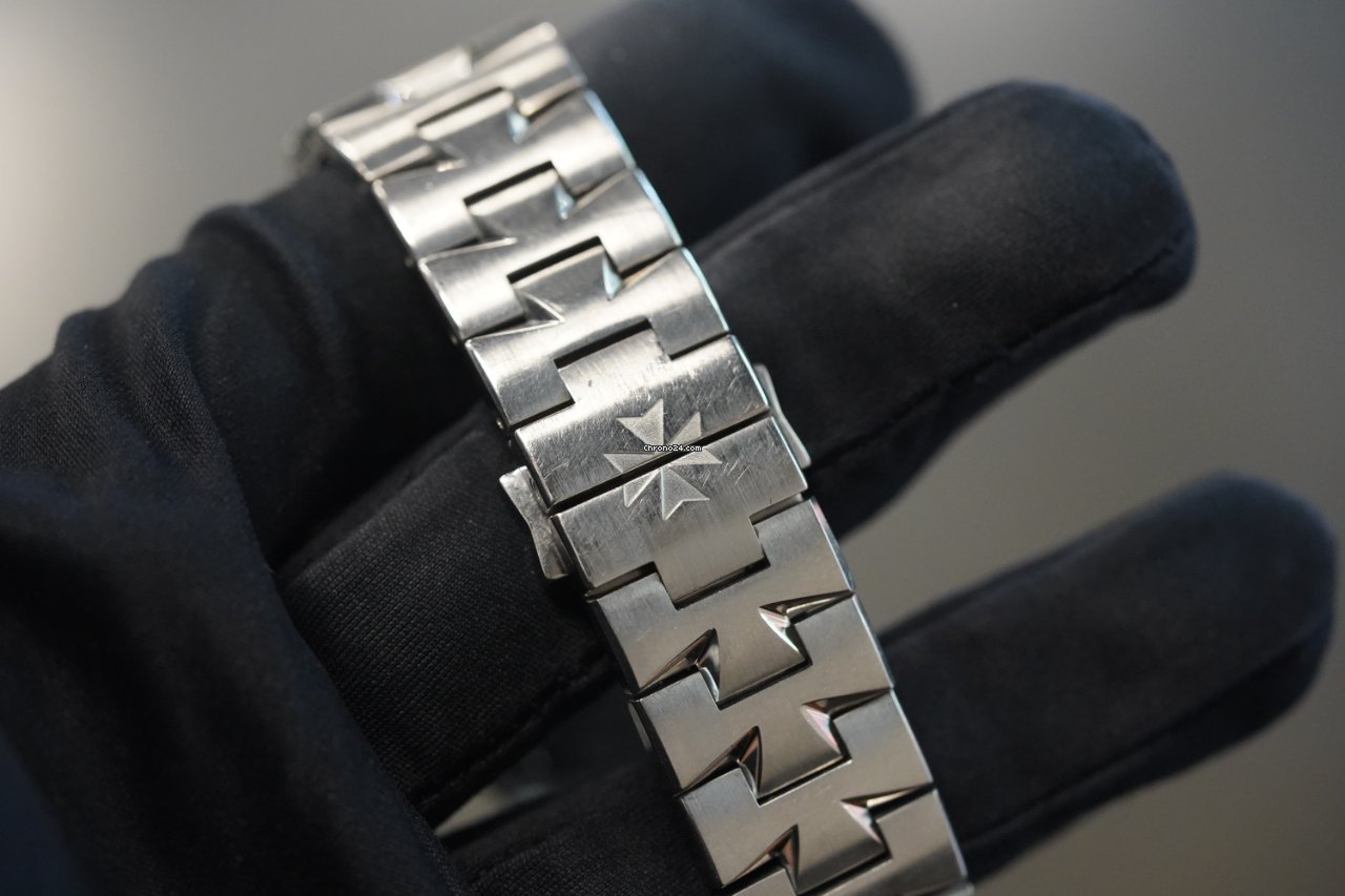 Vacheron Constantin Overseas Mens watch Unisex Automatic Steel 47040 B01A-9094 6