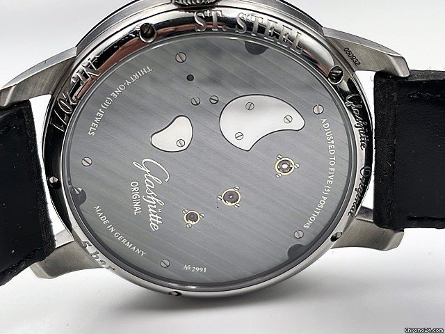 Glashtte Original PanoInverse XL Mens watch Unisex Automatic Steel 66-04-04-02-05 6