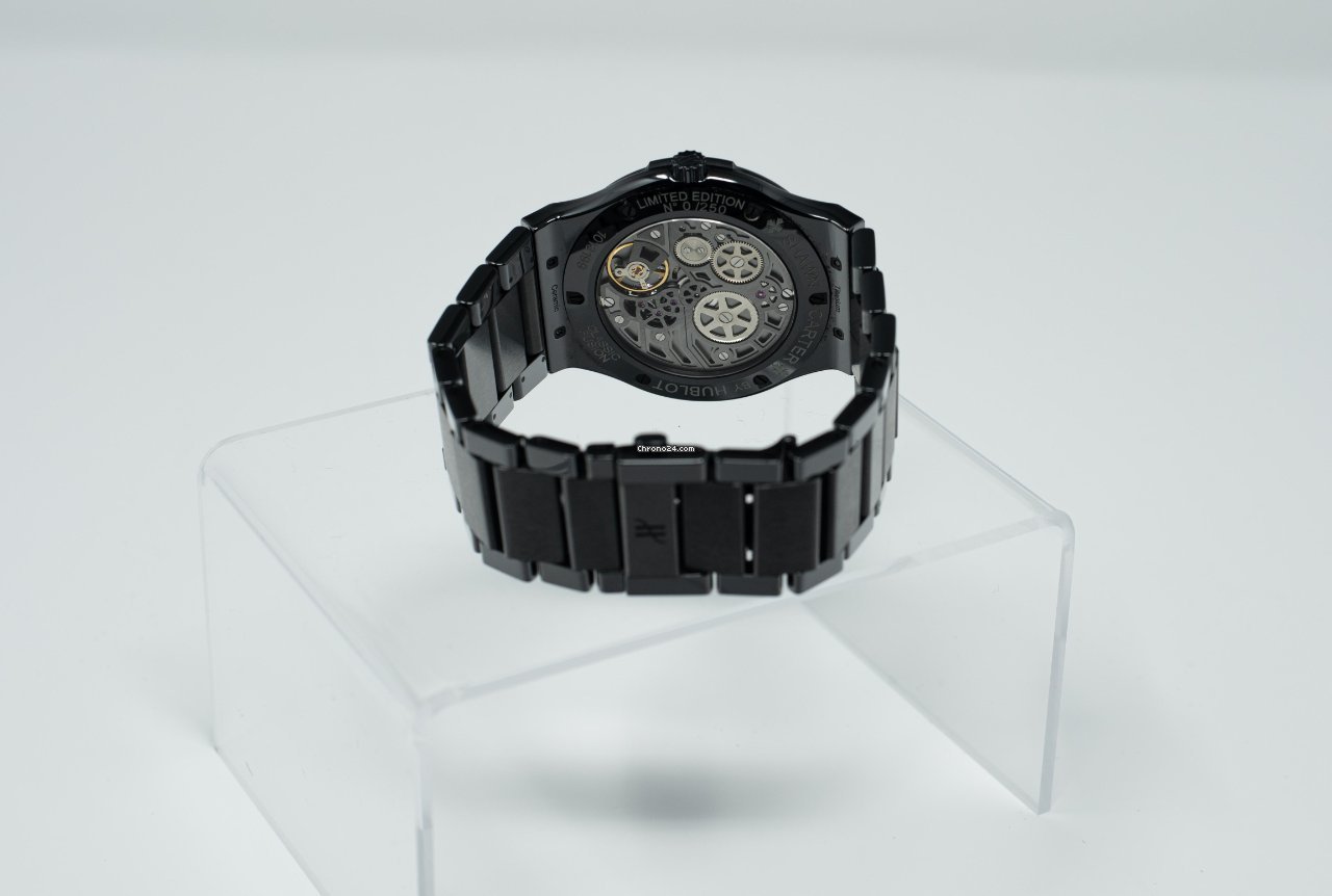 Hublot Classic Fusion Ultra-Thin Mens watch Unisex Manual winding Ceramic 515.CM.1040.LR.SCH13 6