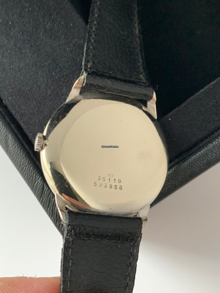 Baume & Mercier Mens watch Unisex Manual winding White gold 35110 6