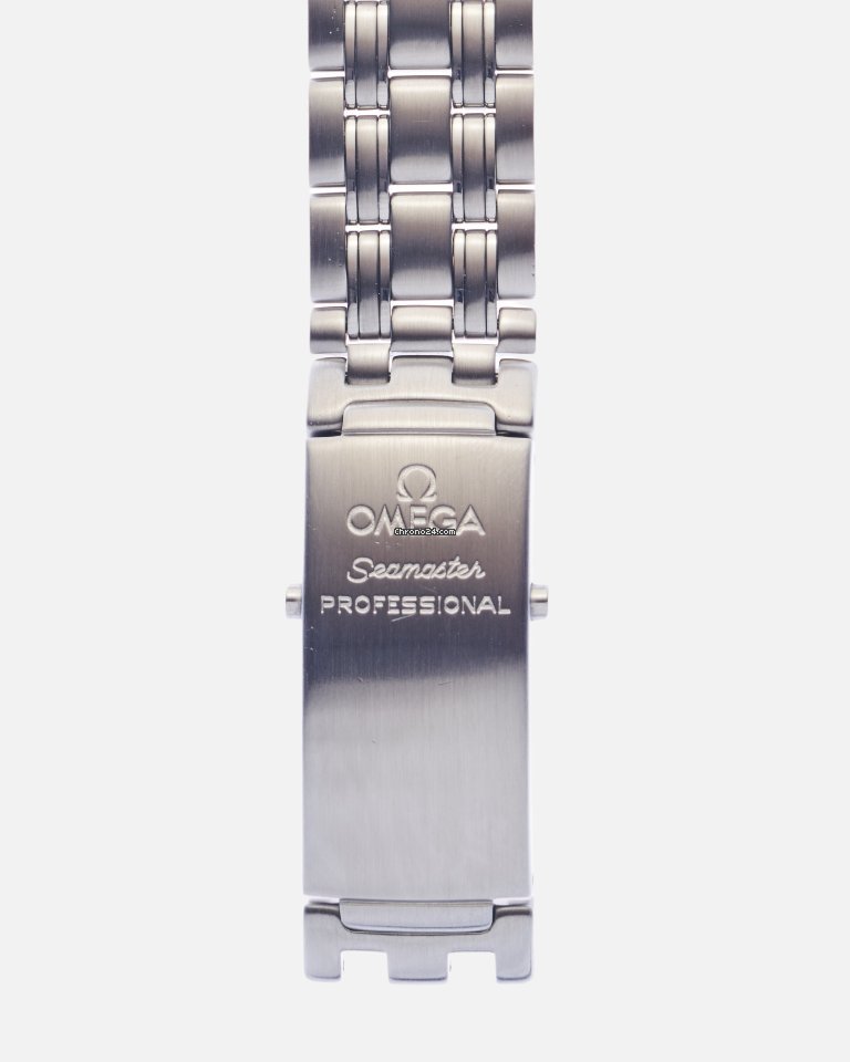 Omega Seamaster Diver 300 M Mens watch Unisex Automatic Steel 212.30.36.20.01.001 6
