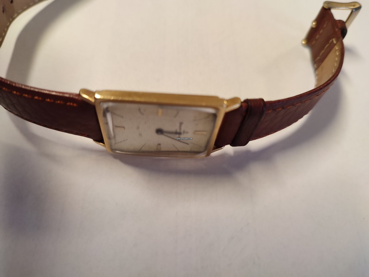 Baume & Mercier Mens watch Unisex Manual winding Yellow gold 239418 - 37007 6