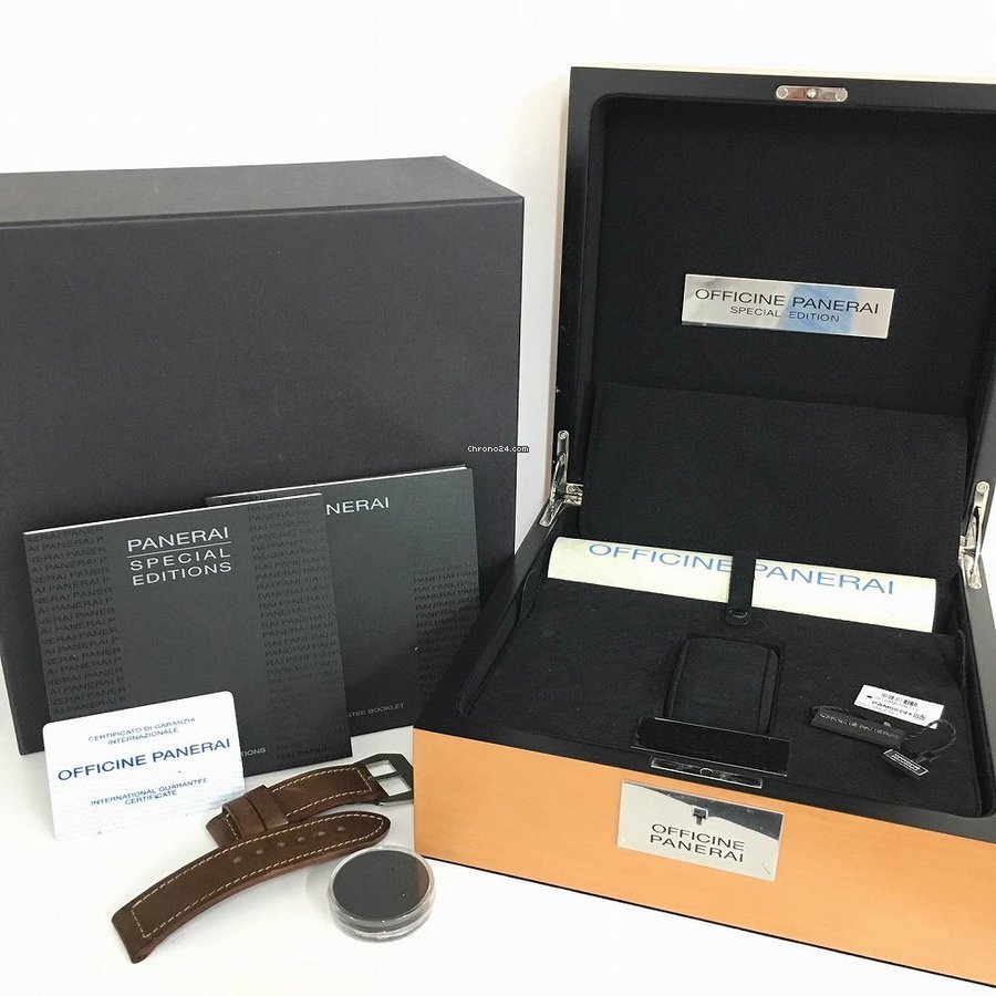 Panerai Radiomir Steel PAM00294 6