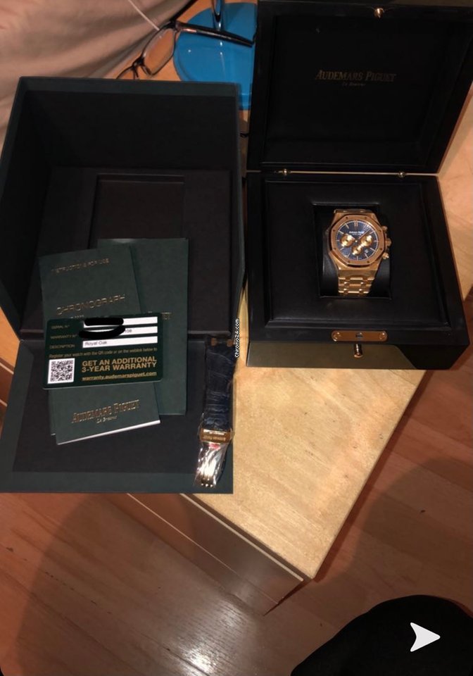 Audemars Piguet Royal Oak Chronograph Mens watch Unisex Automatic Yellow gold 26331BA.OO.1220BA01 6