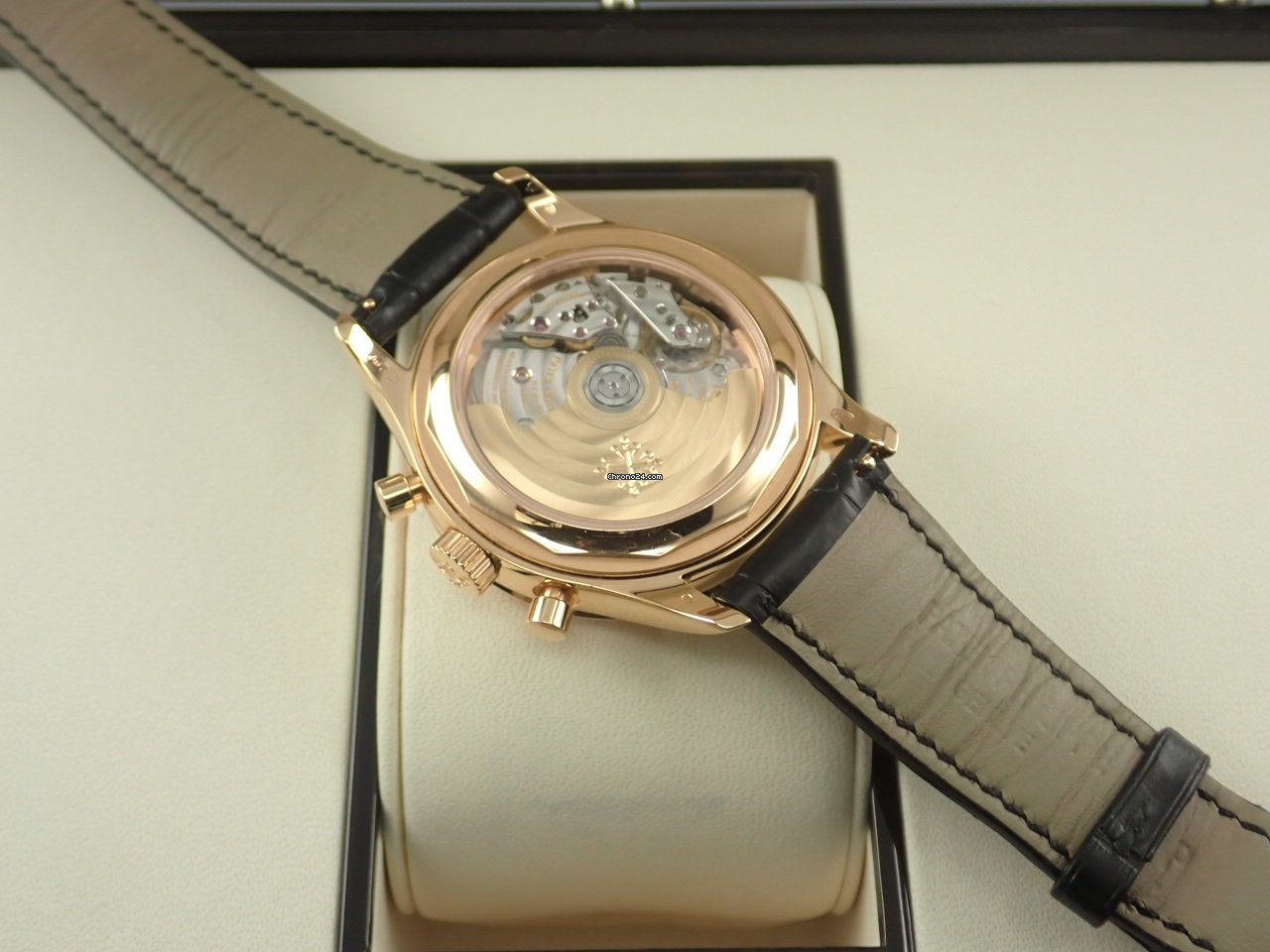Patek Philippe Annual Calendar Chronograph Automatic Red gold 5961R 6