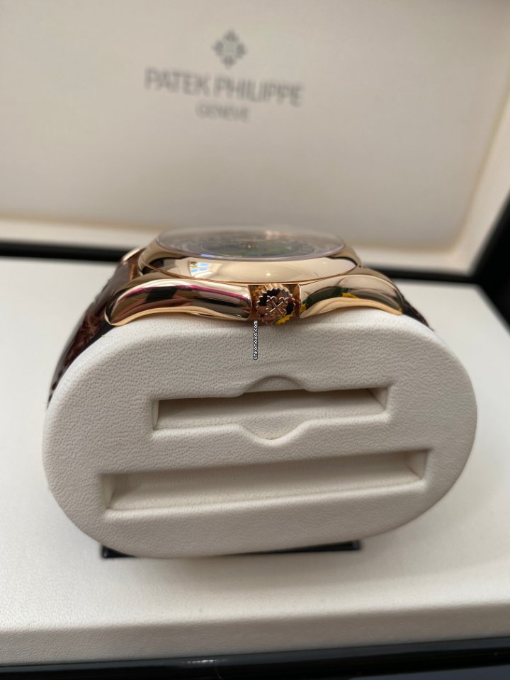 Patek Philippe World Time Mens watch Unisex Automatic Rose gold 5131R-010 6