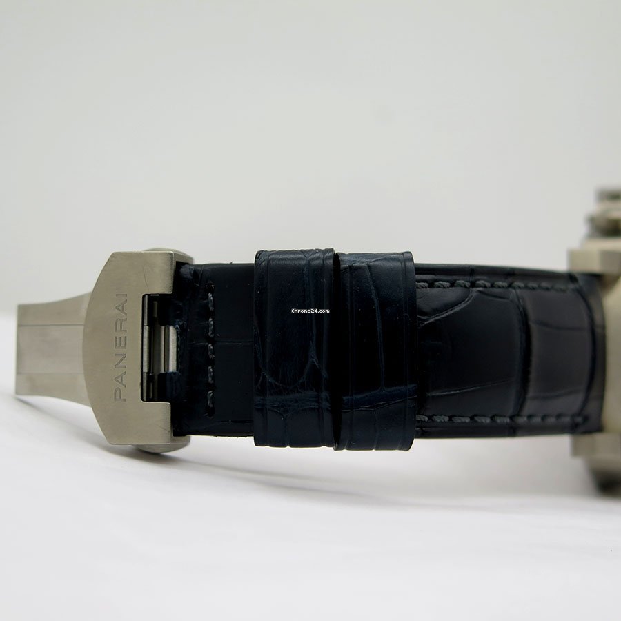 Panerai Luminor Chrono Titanium PAM 326 6