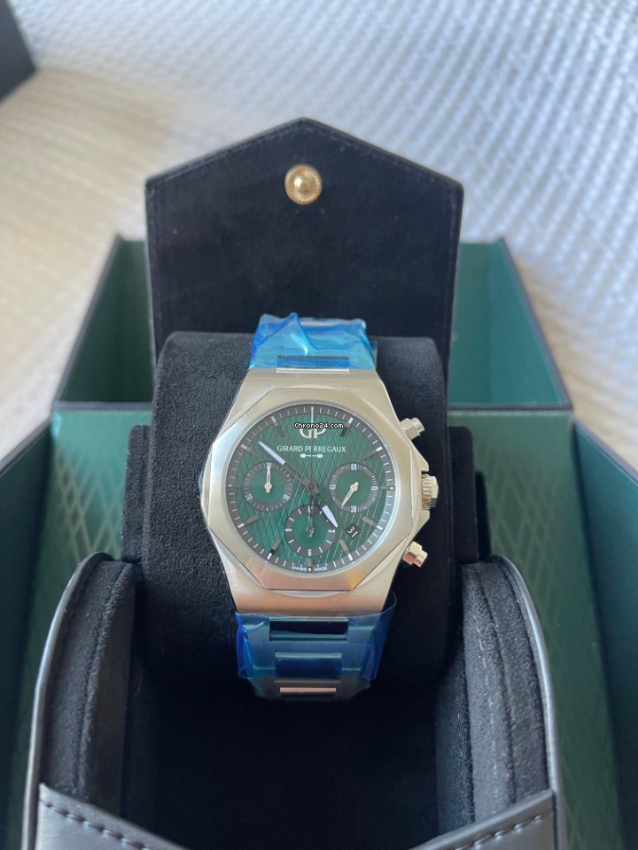 Girard Perregaux Laureato Mens watch Unisex Automatic Steel 81020-11-001-11A 6