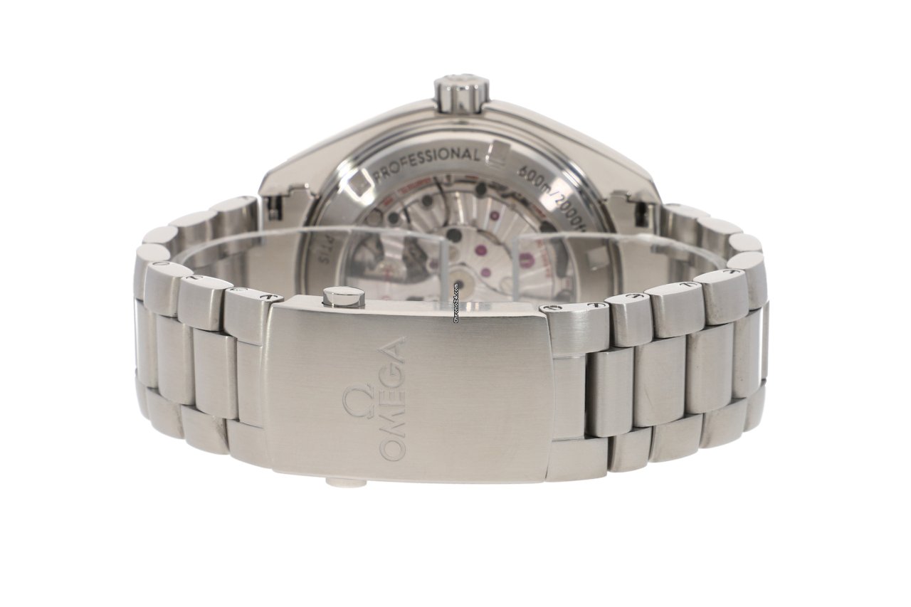 Omega Seamaster Planet Ocean Mens watch Unisex Automatic Steel 232.30.46.21.01.003 6