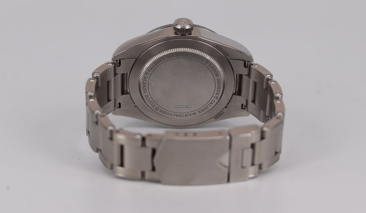 Tudor Black Bay Fifty-Eight Automatic Steel M79030B 6