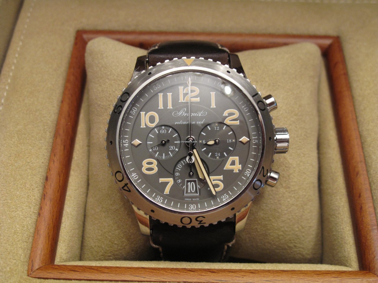 Breguet Type XX - XXI - XXII Mens watch Unisex Automatic Steel 3817ST X2 3ZU 6