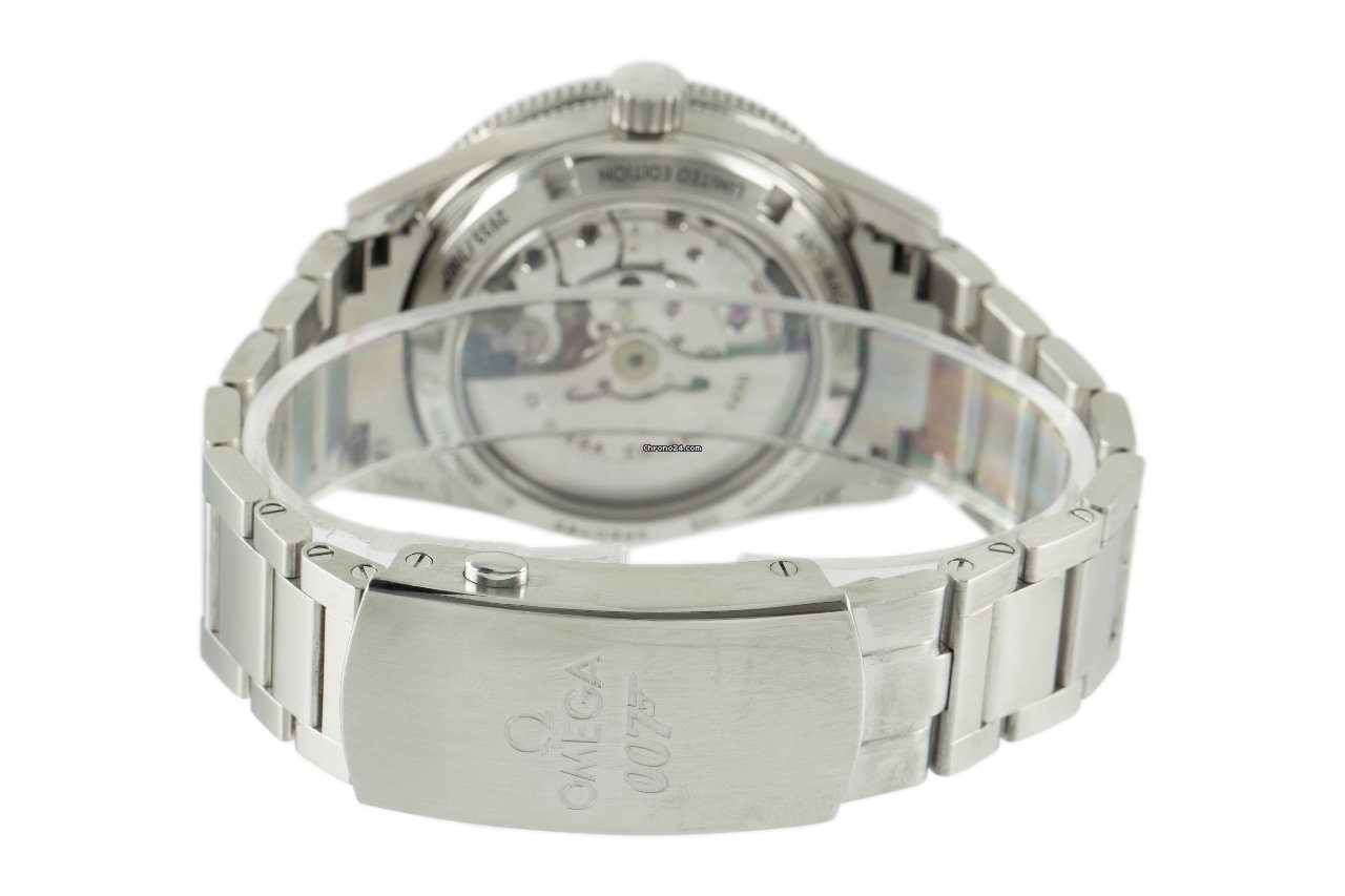 Omega Seamaster 300 Mens watch Unisex Automatic Steel 233.32.41.21.01.001 6