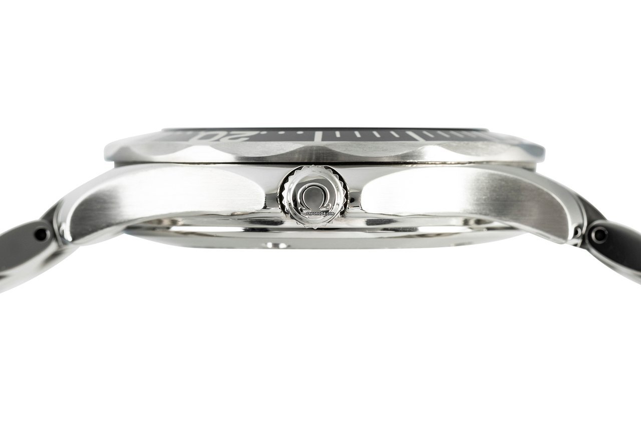 Omega Seamaster Diver 300 M Mens watch Unisex Automatic Steel 2254.50.00 6