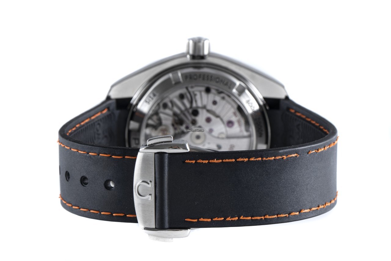Omega Seamaster Planet Ocean Mens watch Unisex Automatic Steel 232.30.42.21.01.003 6