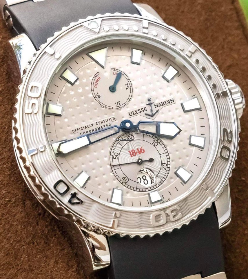 Ulysse Nardin Maxi Marine Diver Mens watch Unisex Automatic Steel 263-33-3 92 6