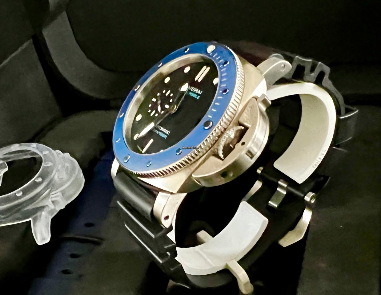 Panerai Mens watch Unisex Automatic Steel PAM 01209 6