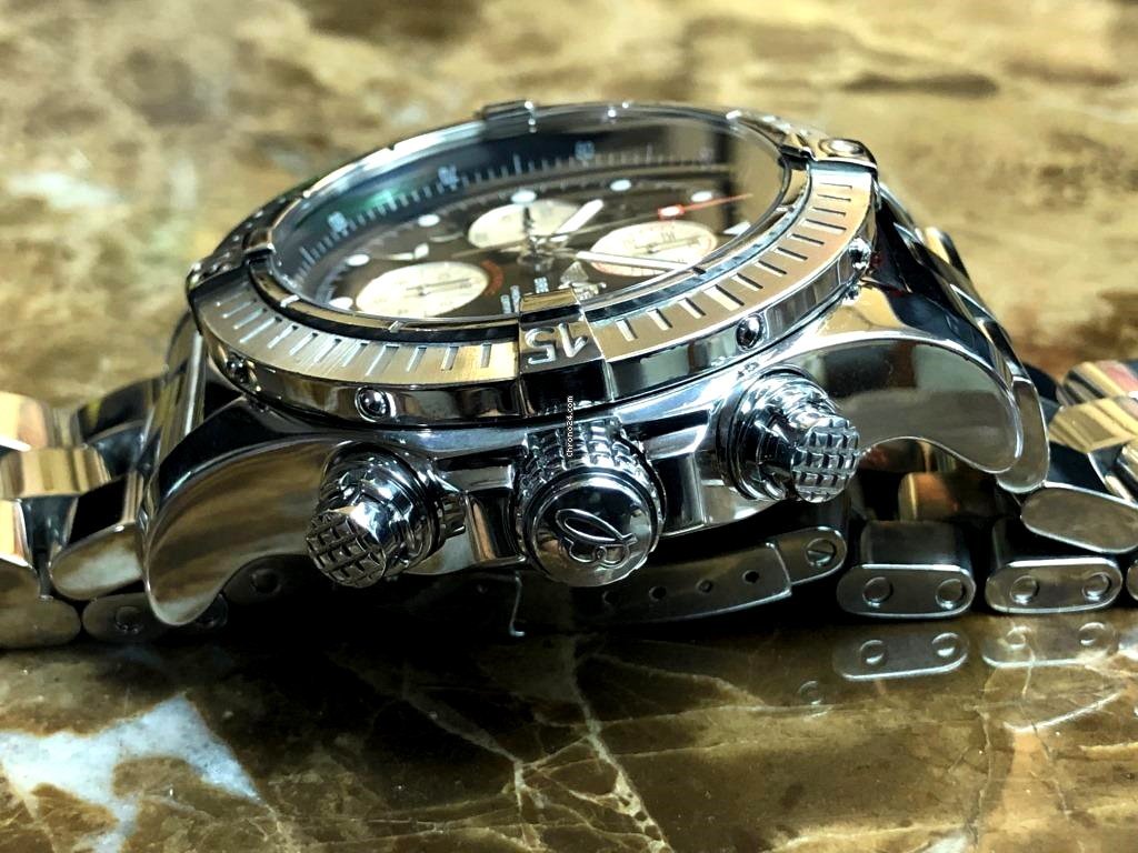 Breitling Super Avenger Steel A1337011 B682 6